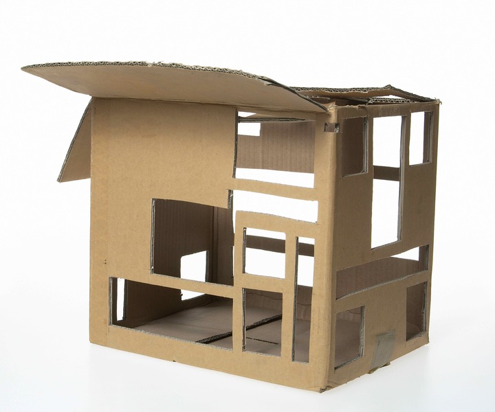 Build (4)